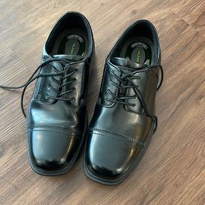 Numb Bush Men’s Dress Shoes, Size 8M